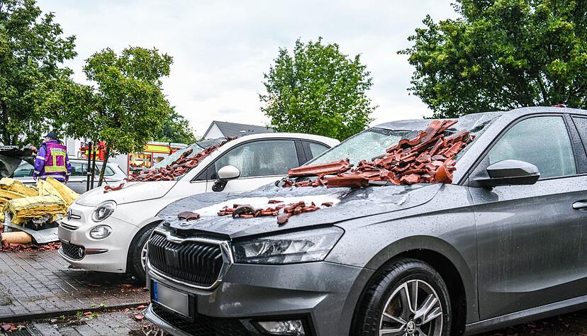 Im Ulmer Stadtteil Donaustetten gab es die größten Verwüstungen. Im Ulmer Stadtteil Donaustetten gab es die größten Verwüstungen.
