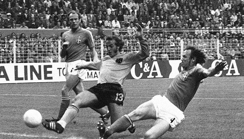 Johan Neeskens (M) wurde zweimal Vize-Weltmeister mit den Niederlanden.