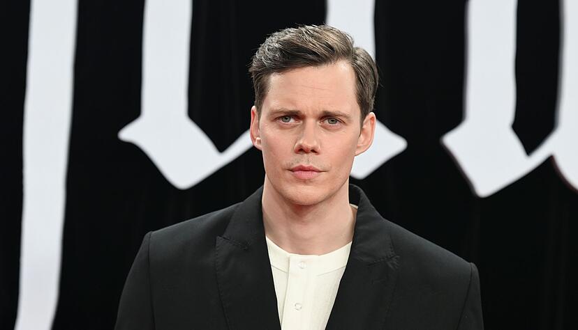 Schauspieler Bill Skarsgård bei der Premiere des Films «Nosferatu - Der Untote» im Dezember in Berlin. (Archivbild)