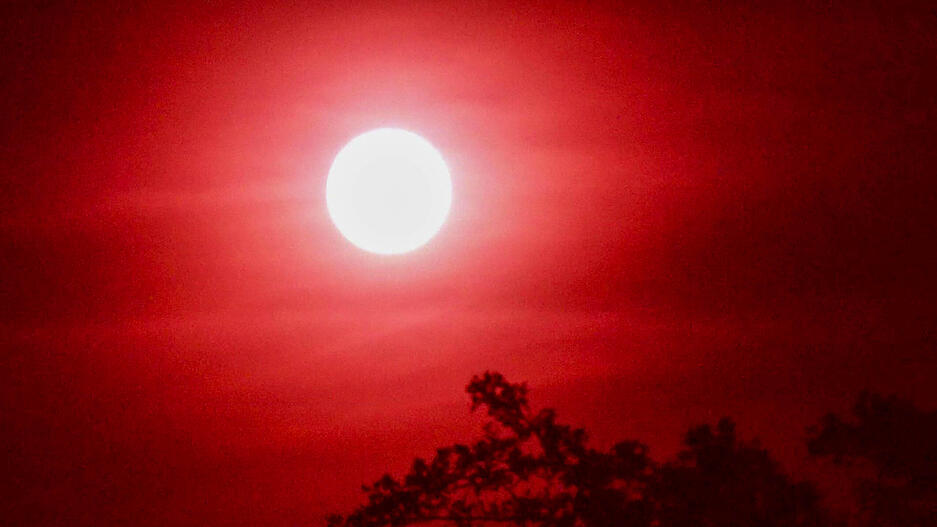 Er soll seinen Namen von nordamerikanischen Ureinwohnern wie den Algonkin haben.