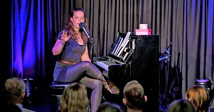 Im Kulturkeller sind schon viele Künstler wie Liese-Lotte Lübke mit ihrem musikalisches Kabarett aufgetreten. Droht jetzt das Aus?
Foto: Archiv/Mugler