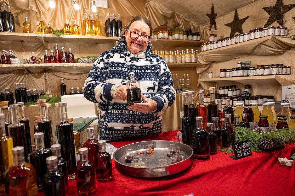 Der  Weihnachtsmarkt Bad Wimpfen wurde am Freitagabend eröffnet.