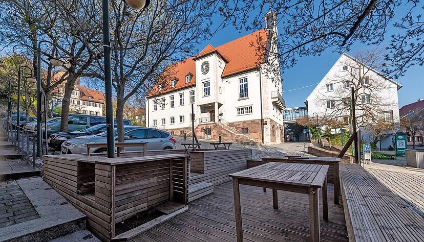 Der GVV "Raum Weinsberg" hat im Rathaus der Weibertreustadt seinen Sitz. Von hier aus werden die Aufgaben des Verwaltungsverbandes koordiniert.
Foto: Archiv/Berger Der GVV "Raum Weinsberg" hat im Rathaus der Weibertreustadt seinen Sitz. Von hier aus werden die Aufgaben des Verwaltungsverbandes koordiniert.
Foto: Archiv/Berger
