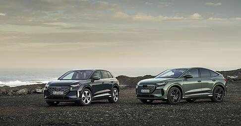 Den Audi Q4 E-Tron gibt es weiterhin als SUV-Modell (links) und als SUV-Coup&eacute; Sportback. Bei beiden Varianten wurde die Ladeleistung erh&ouml;ht.