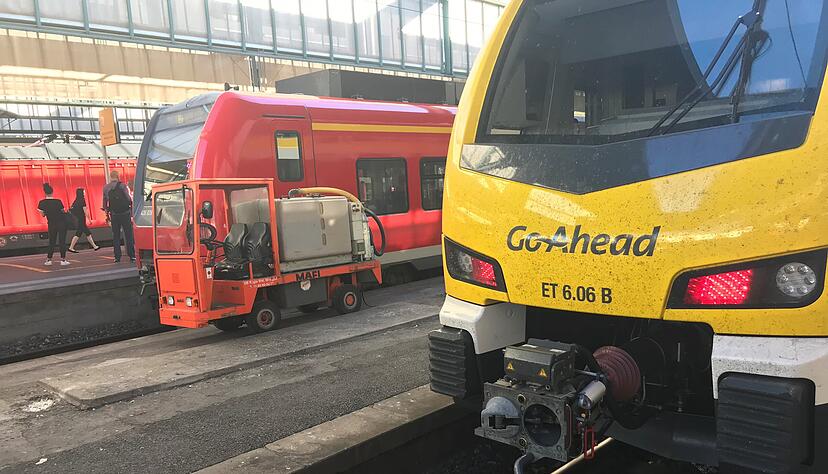 Ein Zug von Go-Ahead wartet im Stuttgarter Hauptbahnhof auf die Abfahrt nach Pforzheim: Auf der Frankenbahn werden solche modernen Bahnen vorerst selten zu sehen sein. Foto: Archiv/Hettich Ein Zug von Go-Ahead wartet im Stuttgarter Hauptbahnhof auf die Abfahrt nach Pforzheim: Auf der Frankenbahn werden solche modernen Bahnen vorerst selten zu sehen sein. Foto: Archiv/Hettich