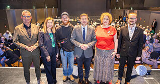 Die Direktkandidaten im Wahlkreis Heilbronn haben um Erst- und Zweitstimmen gek&auml;mpft.