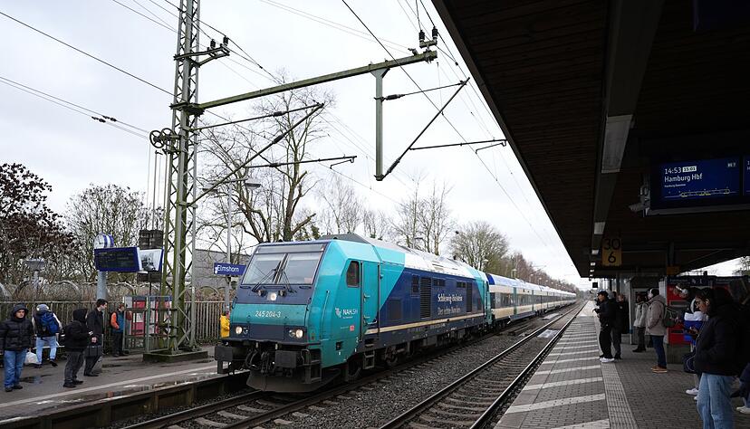 Schleswig-Holstein will Geld aus dem Sondertopf ins Bahnnetz stecken. (Archivbild)