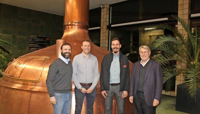 Sie gehen bei Palmbr&auml;u optimistisch in die Zukunft (von links): Lionel Berger, Oliver Kohler, Zdenek Prokop und Wolfgang Scheidtweiler. Foto: Peter Boxheimer
