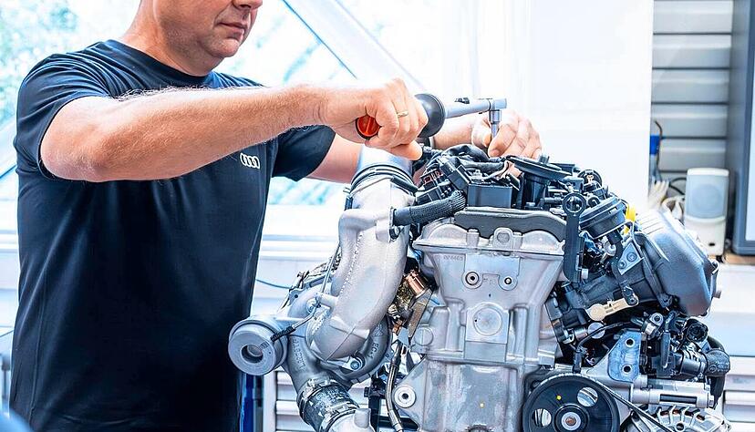 Audi bildet in Neckarsulm pro Jahr rund 300 junge Menschen aus.