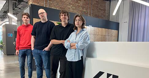 Mischung aus Facebook, Tamagotchi und dem 42-Intranet: Studenten der Programmierschule 42 haben beim Hackathon eine interaktive Plattform programmiert.