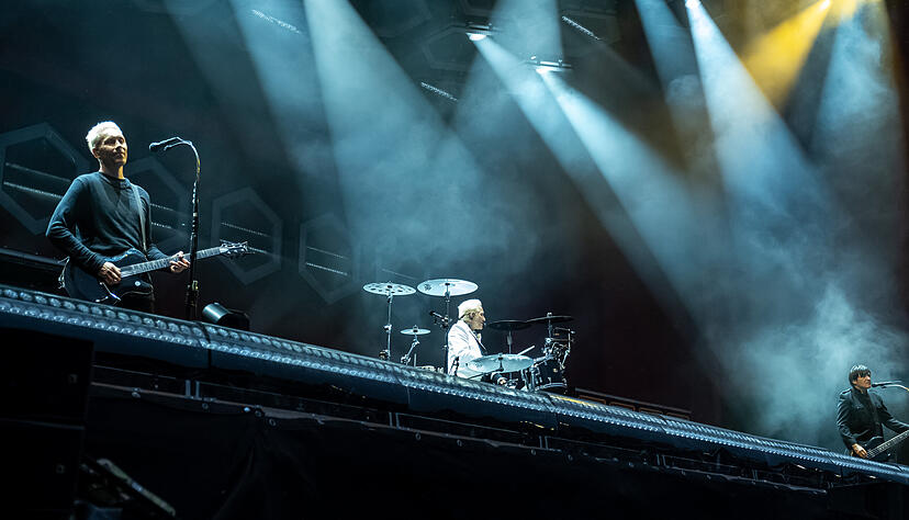 Die Ärzte im Frankenstadion Heilbronn: Gitarrist Farin Urlaub, Schlagzeuger Bela B. und Bassist Rodrigo González. Die Ärzte im Frankenstadion Heilbronn: Gitarrist Farin Urlaub, Schlagzeuger Bela B. und Bassist Rodrigo González.