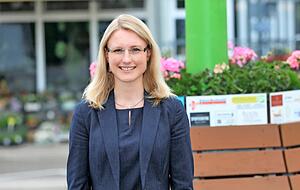 Sarina Pfründer ist seit zehn Jahren Bürgermeisterin in Sulzfeld.
Foto: Wolfgang Müller Sarina Pfründer ist seit zehn Jahren Bürgermeisterin in Sulzfeld.
Foto: Wolfgang Müller