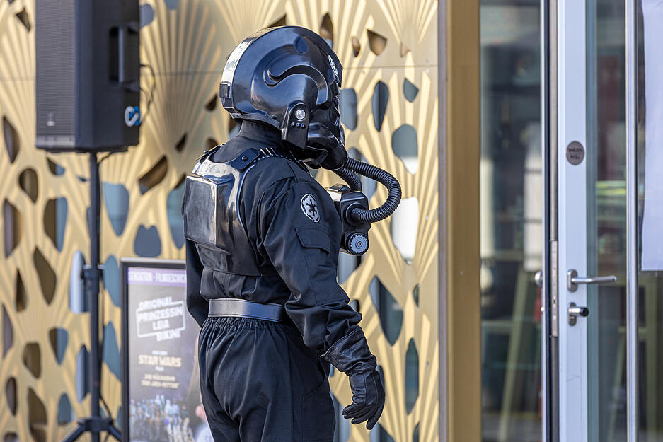 Anlass ist eine besondere Premiere.