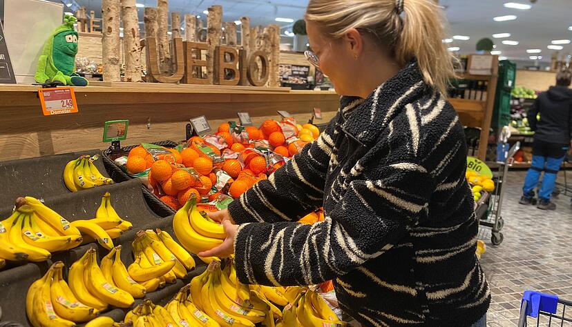 Obst und Gem&uuml;se sind gefragte Waren vor dem Osterfest.