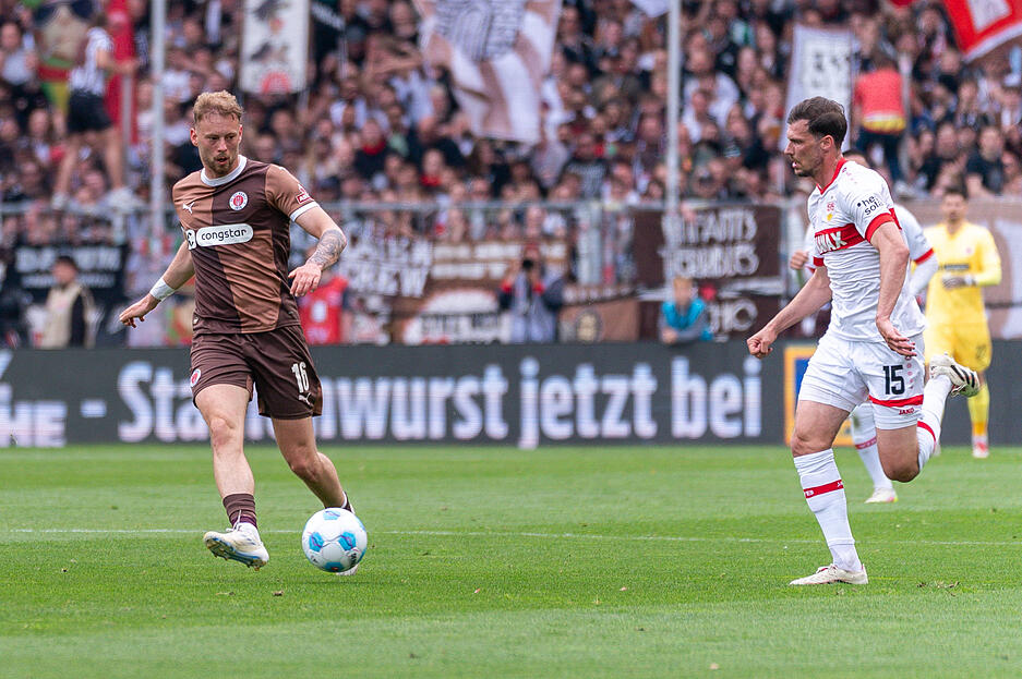 Pascal Stenzel: Die Startelf-Überraschung zeigte eine ordentliche Partie. Stenzel war hinten selten gefordert, hatte die ein oder andere Aktion im Spielaufbau. Note: 3