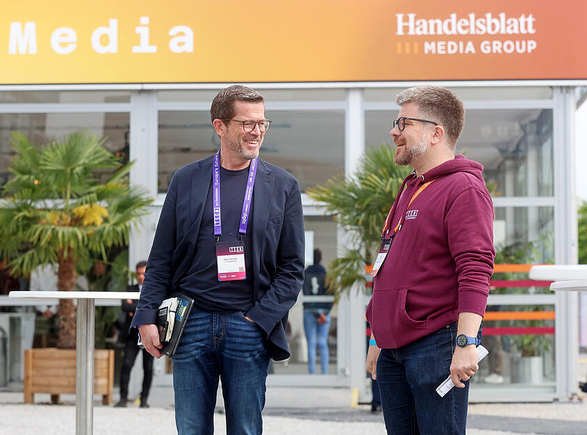 Am letzten Tag der Tech in Heilbronn geht es schwerpunktmäßig um Sicherheit und Verteidigung. Karl-Theodor zu Guttenberg im Gespräch mit Sven Jung (Handelsblatt) Am letzten Tag der Tech in Heilbronn geht es schwerpunktmäßig um Sicherheit und Verteidigung. Karl-Theodor zu Guttenberg im Gespräch mit Sven Jung (Handelsblatt)