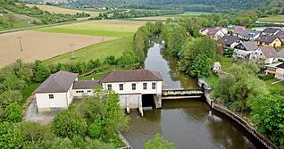 Das Wasserkraftwerk in Neudenau-Siglingen ist im nördlichen Landkreis Heilbronn das größte entlang von Jagst und Kocher. Foto: Ralf Seidel