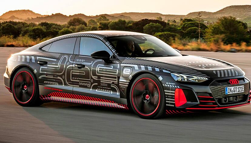 Der E-Tron GT wird am Standort B&ouml;llinger H&ouml;fe in Heilbronn gefertigt und leistet bis zu 475 kW/646 PS. Fotos: Audi