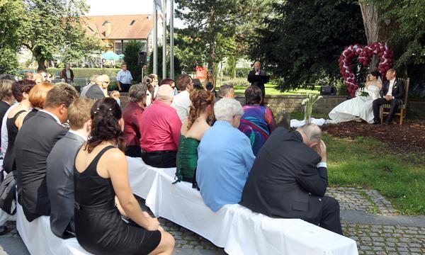 Hochzeit des Traut-euch-Paares 2010 Hochzeit des Traut-euch-Paares 2010