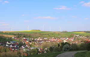 Blick &uuml;ber den Ingelfinger Teilort D&ouml;rrenzimmern. Der feiert am kommenden Wochenende seinen 777. Geburtstag.
Fotos: Armin R&ouml;&szlig;ler