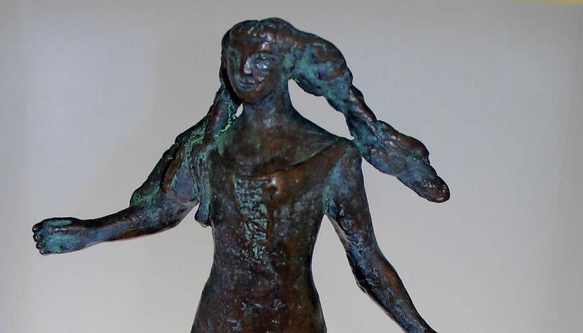 Eine K&auml;thchen-Figur aus Bronze steht im Haus der Stadtgeschichte.Foto: Stahl