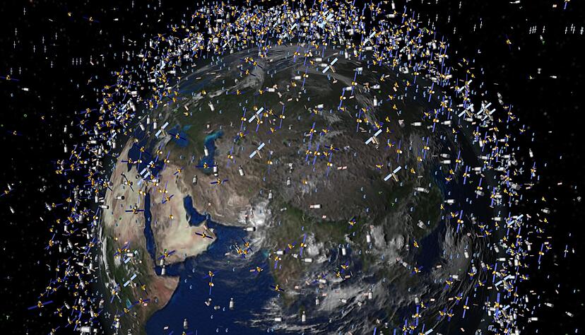 In Wirklichkeit sind die Satelliten viel kleiner als auf dem computergenerierten Bild - aber es sind wirklich Tausende.