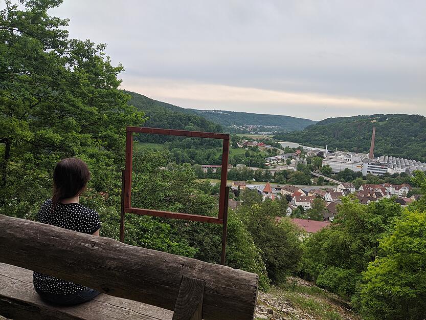 Pilgerweg zwischen Weißbach und Crispenhofen Pilgerweg zwischen Weißbach und Crispenhofen