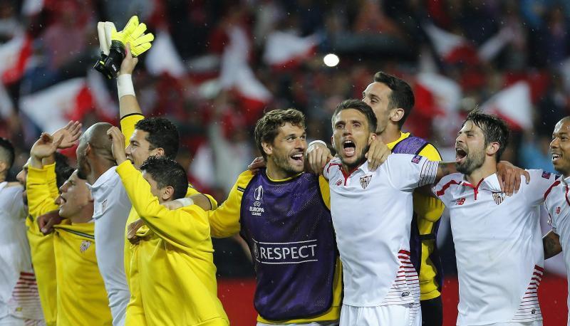 Der FC Sevilla kann zum dritten Mal in Serie den Europa-League-Pokal gewinnen. Foto: Jose Manuel Vidal
