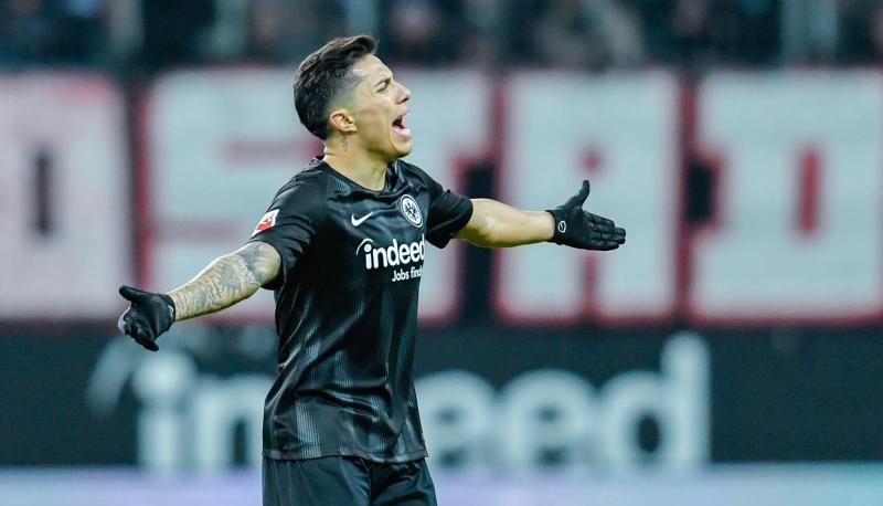 Steht vor dem Abgang aus Frankfurt: Carlos Salcedo.