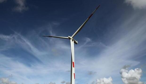 Im Offshore-Windpark Baltic 1 ist die letzte der 21 Turbinen installiert worden.