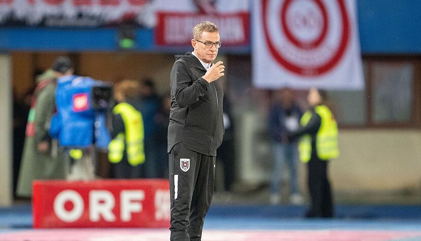 Ralf Rangnick feierte einen Sieg mit Österreich. Ralf Rangnick feierte einen Sieg mit Österreich.