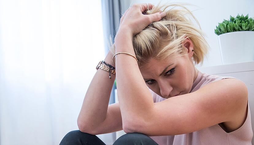 Zoff zu Weihnachten: Es gibt verschiedene Unterst&uuml;tzungsangebote, an die sich Jugendliche und junge Erwachsene an den Feiertagen wenden k&ouml;nnen.