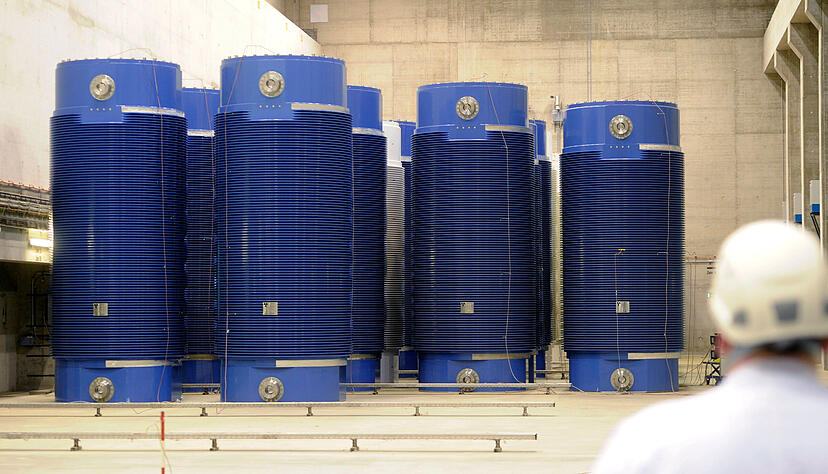 Im Zwischenlager in Philippsburg stehen mehrere Castor-Behälter mit Atommüll. (Symbolbild) Im Zwischenlager in Philippsburg stehen mehrere Castor-Behälter mit Atommüll. (Symbolbild)