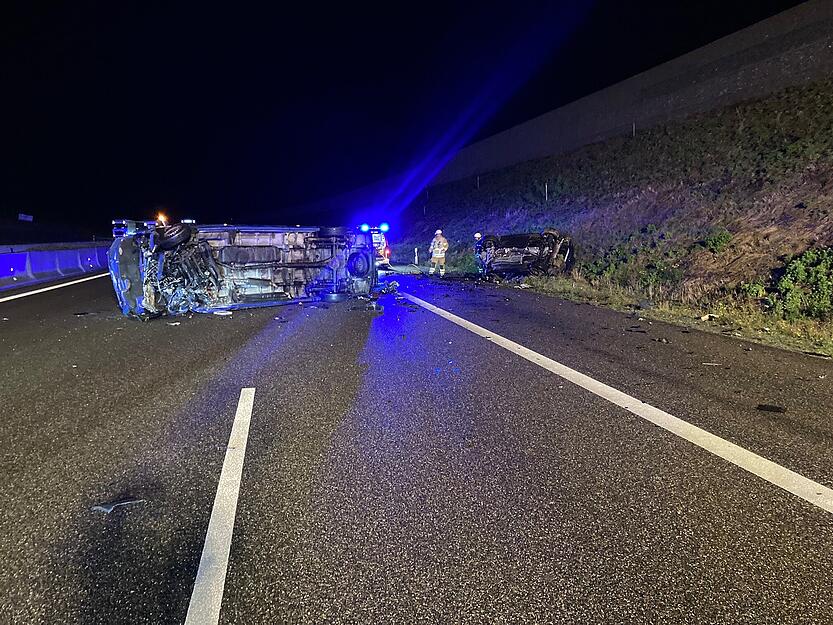 Vollsperrung der A6 nach Frontalunfall bei Heilbronn Vollsperrung der A6 nach Frontalunfall bei Heilbronn