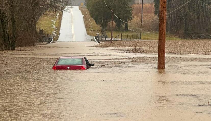 Bei schweren &Uuml;berflutungen in Kentucky kamen mindestens acht Menschen ums Leben.