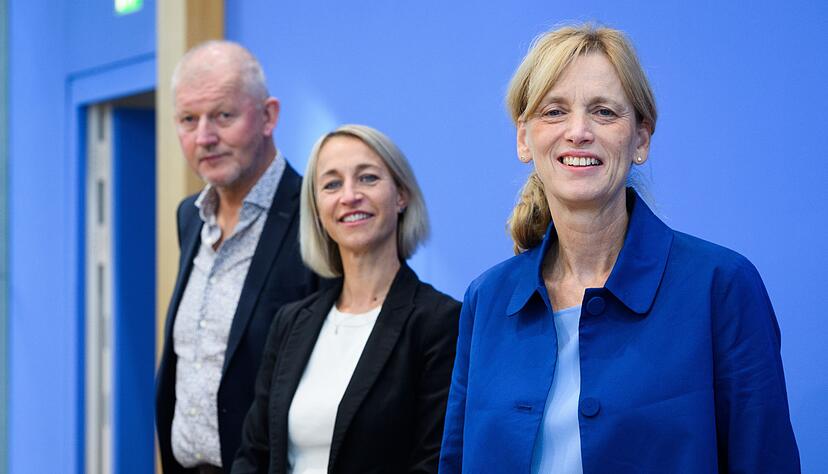 Familienministerin Prien hat die Kommission im September eingesetzt. (Archivbild)