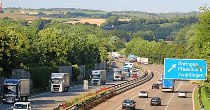 Der sechsspurige Ausbau der A6 durch Hohenlohe wird seit 2011 geplant. Die zwei Abschnitte zwischen Bretzfeld, Öhringen und Kupferzell sind am weitesten.
Foto: Reichert