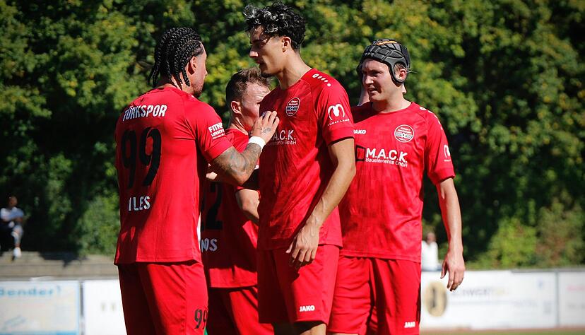 Türkspor Neckarsulm ist in der Verbandsliga Württemberg momentan das Maß aller Dinge - doch damit begnügt sich der Spitzenreiter nicht.