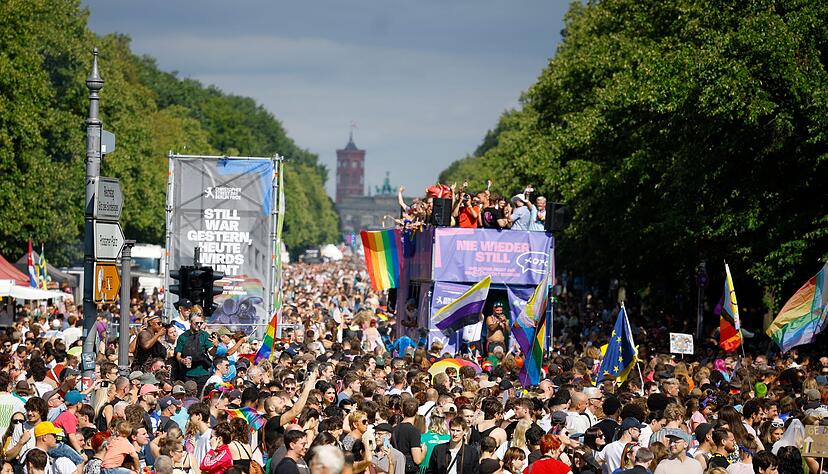 Die Veranstalter rechneten im Vorhinein mit mehreren Hunderttausend Teilnehmern.