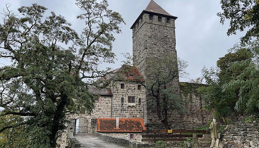 Die Burg Lichtenberg kann bei &ouml;ffentlichen F&uuml;hrungen besichtigt werden.