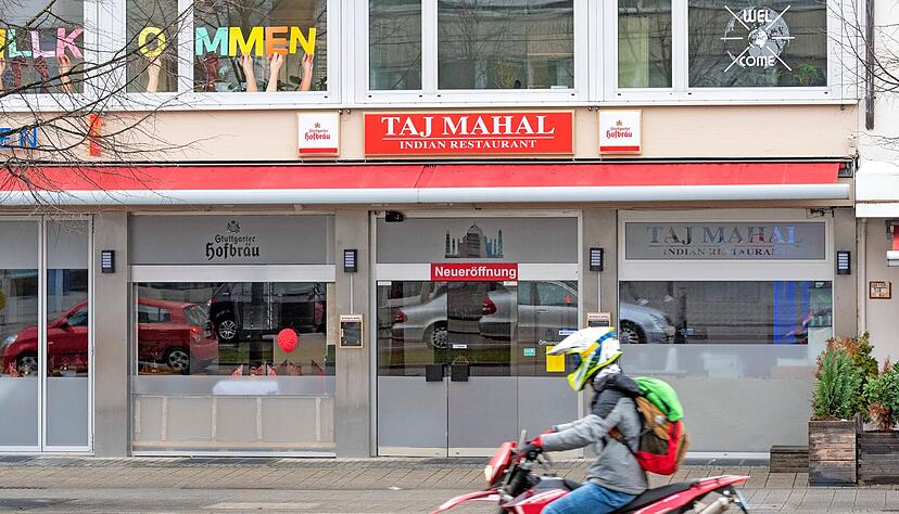 In der Allee gibt es ein neues gastronomisches Angebot. Das Taj Mahal bietet indische Küche zum Genießen vor Ort oder im Lieferservice.
Foto: Mario Berger