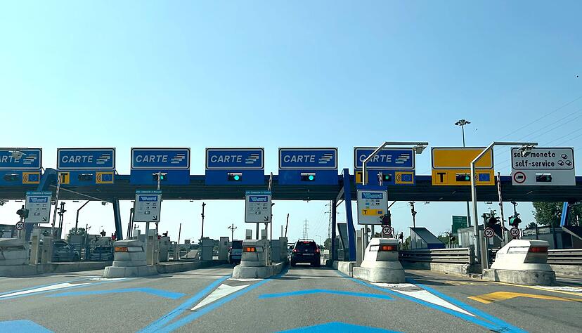 In Italien soll es bei Versp&auml;tungen wegen Autobahn-Baustellen jetzt Geld zur&uuml;ckgeben. (Archivfoto)