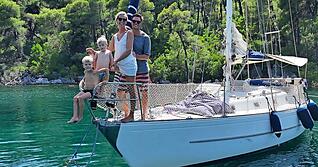 Familie Kolb hatte mit ihrer „Feuerland“ im östlichen Mittelmeer vor Griechenland die Zeit ihres Lebens.