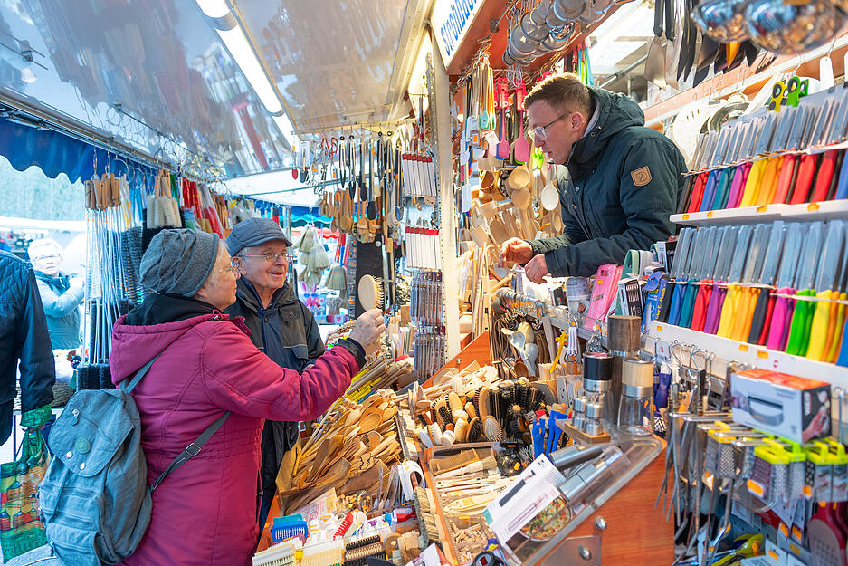 Heilbronner Pferdemarkt am Freitag: Neuer Standort und Auftakt am Wertwiesenpark Heilbronner Pferdemarkt am Freitag: Neuer Standort und Auftakt am Wertwiesenpark