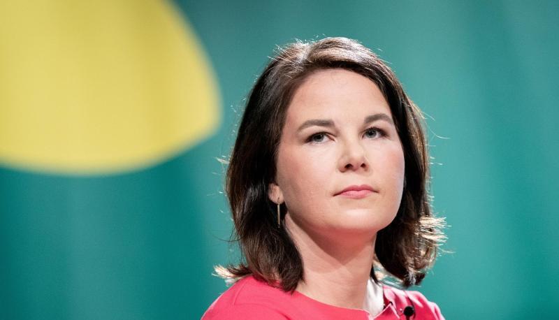 Grünen-Chefin Annalena Baerbock hält «diese Orientierung an diesem Zwei-Prozent-Ziel für eine völlig absurde Debatte». Grünen-Chefin Annalena Baerbock hält «diese Orientierung an diesem Zwei-Prozent-Ziel für eine völlig absurde Debatte».
