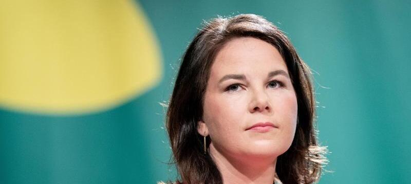 Zweifach-Mutter und Kanzlerkandidatin: Annelena Baerbock steht sinnbildlich für eine Generation an Frauen, die Kinder und Karriere anstreben. Das ist aber in Deutschland immer noch nicht so einfach. Zweifach-Mutter und Kanzlerkandidatin: Annelena Baerbock steht sinnbildlich für eine Generation an Frauen, die Kinder und Karriere anstreben. Das ist aber in Deutschland immer noch nicht so einfach.