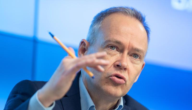 Stefan Brink Stefan Brink