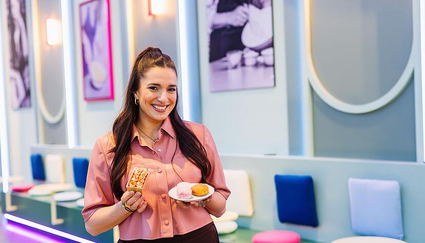 Das neue Café von Sally Özcan befindet sich im isländischen Themenbereich. Das neue Café von Sally Özcan befindet sich im isländischen Themenbereich.