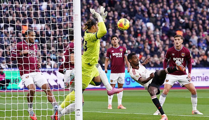 Alexander Isak erzielte beim 2:0-Sieg gegen West Ham seinen ersten Treffer f&uuml;r Liverpool.