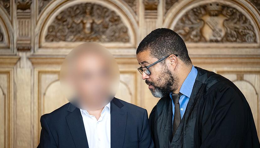 Der Verteidiger hat angekündigt, dass sich der Angeklagte beim nächsten Verhandlungstag äußern wird. Der Verteidiger hat angekündigt, dass sich der Angeklagte beim nächsten Verhandlungstag äußern wird.